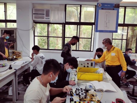 Du học hệ vừa học vừa làm: Hướng mở cho giới trẻ