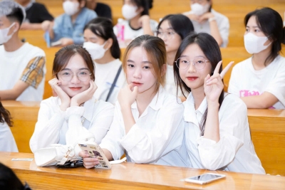 Ảnh hoạt động